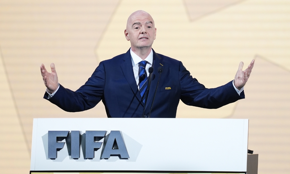 巴尔加斯刚走！海港就签下顶级外援：新胡尔克5.